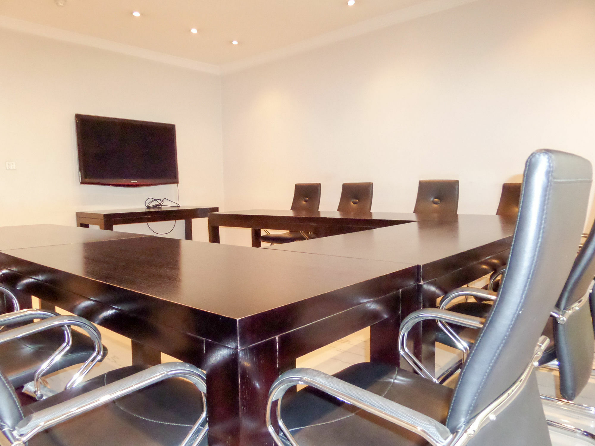 לגוס S & S Hotel & Suites מראה חיצוני תמונה